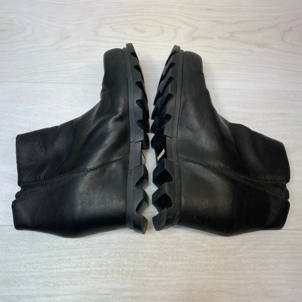 Sorel Womens 8.5 Arctic Wedge Ankle Boots Lug Sole Black Leather Side Zip NL4372
